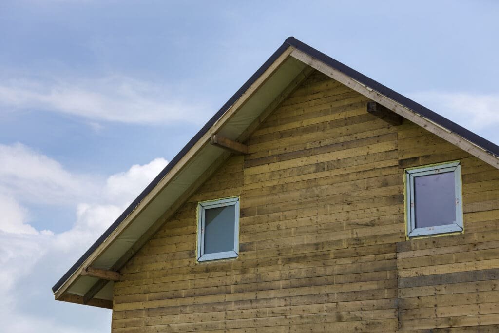 Wood Siding vs. Vinyl Siding