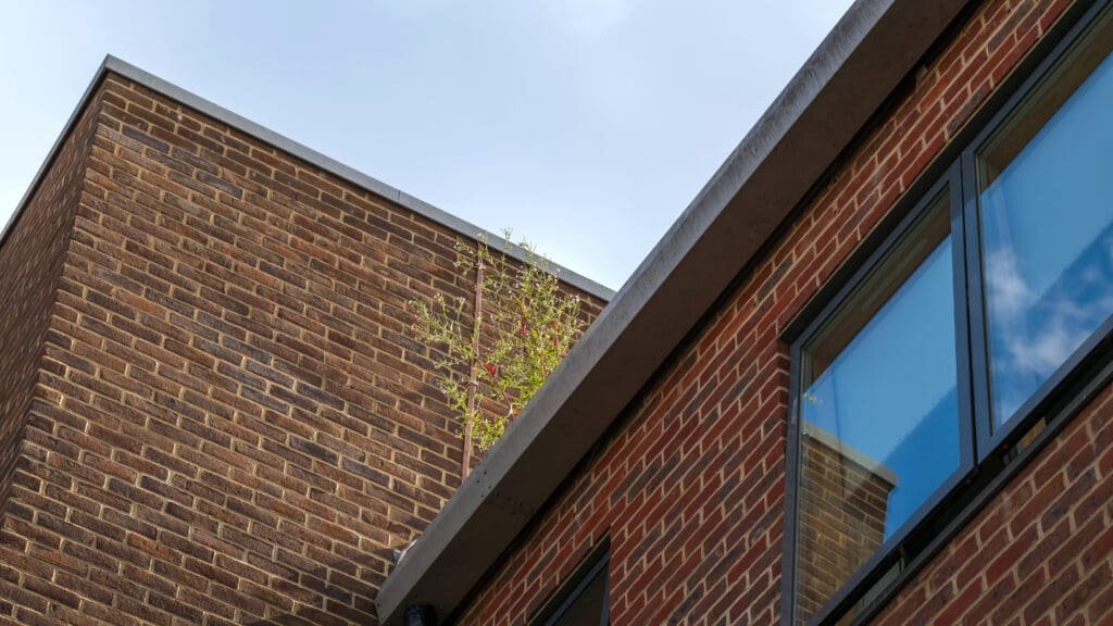Essential Commercial Gutter Replacement Tips for Martinsburg Businesses